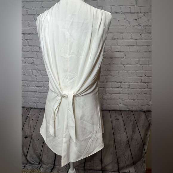 All : Row white drape front vest open tie back size medium - Picture 3 of 9
